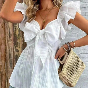 Women's Bowknot Decorated Batwing Sleeve Blouse